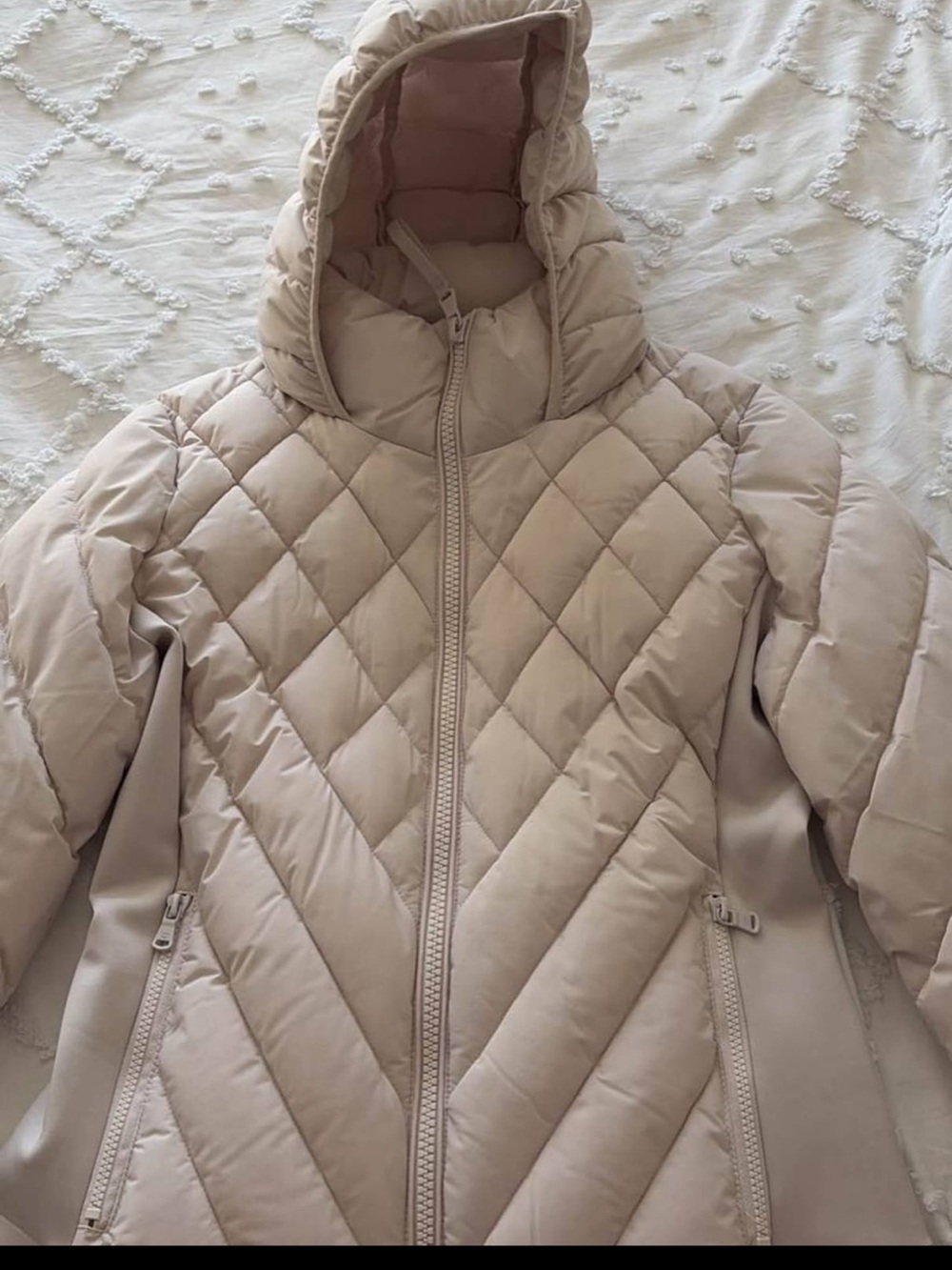Calvin Klein Cream Quilted Hooded Puffer Jacket